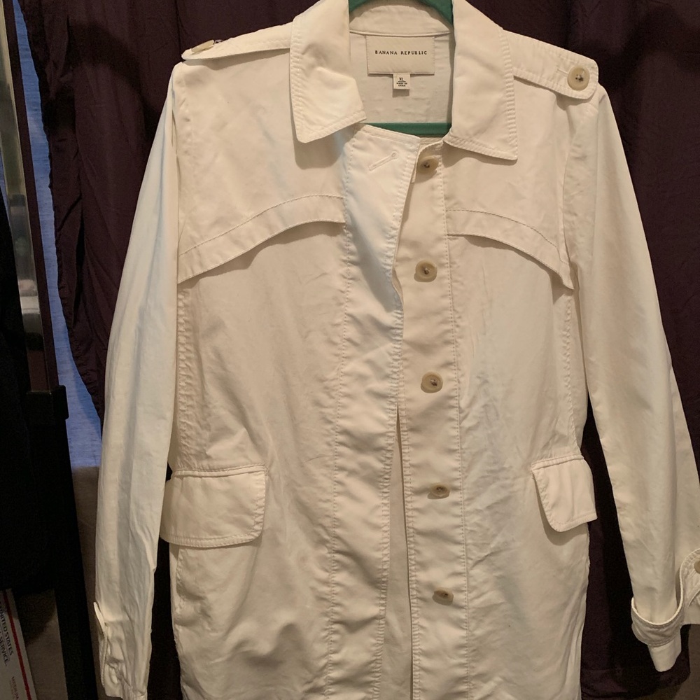 Like new! 🌸 Banana Republic Coat 🌸